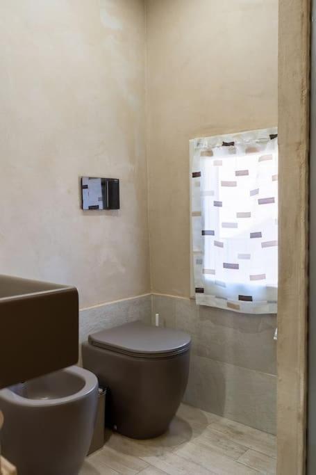 Casa Vacanze L'Angolo Fiorito Bettolle Exteriér fotografie
