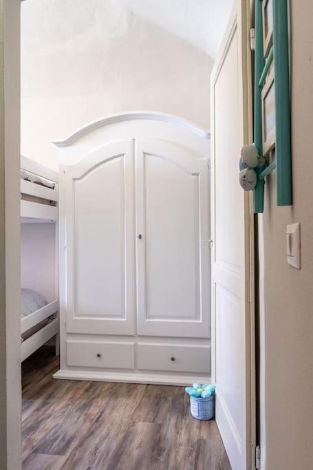 Casa Vacanze L'Angolo Fiorito Bettolle Exteriér fotografie